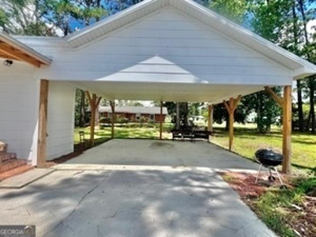 House for sale in Helena, Georgia