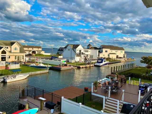House for sale in West Islip, Town of Islip