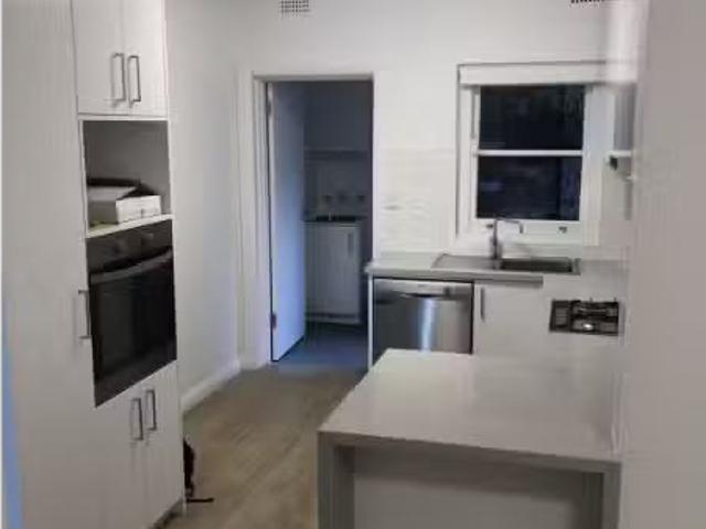 Apartment for rent in Lower North Shore, Sydney