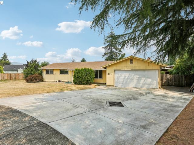 House for sale in Oregonia