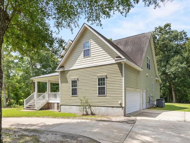House for sale in Burgaw, North Carolina