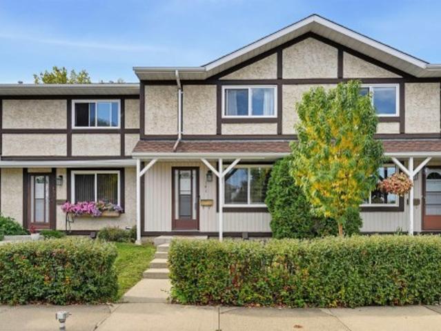 Townhouse for sale in Sweet Grass, Edmonton