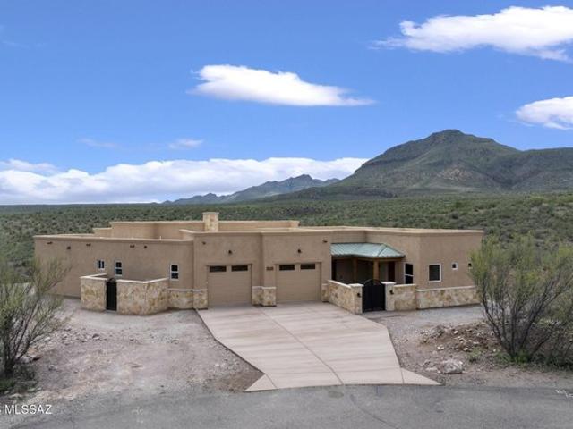 House for sale in Arizona