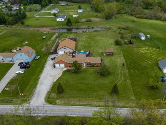 House for sale in Porter, Indiana