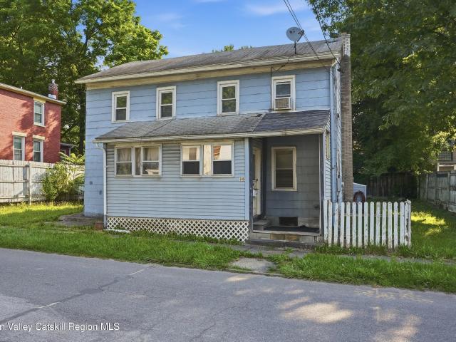 House for sale in Bloomington, New York