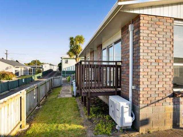 House for sale in Hillsborough, Taranaki