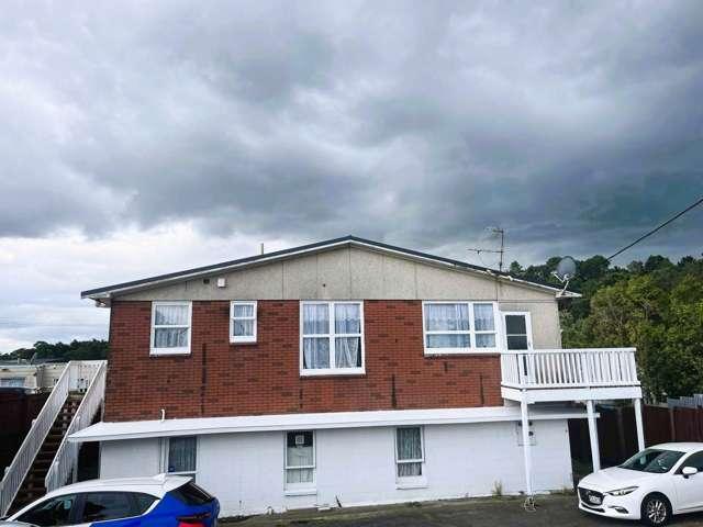 House for sale in Oratia