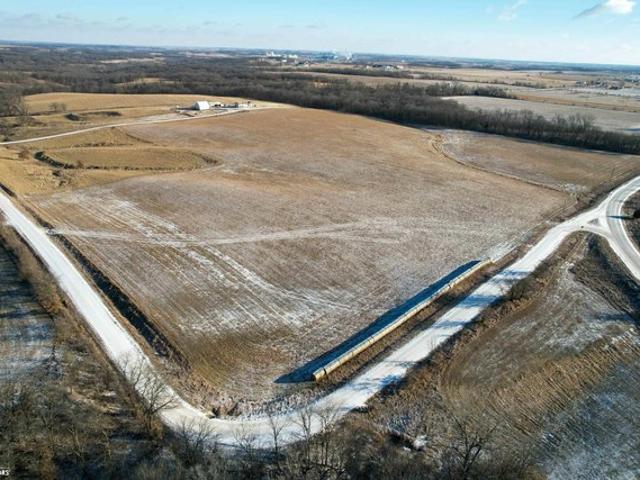 Farm for sale in Albia, Iowa