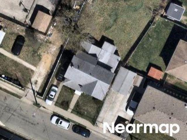 House for sale in Queens, Arverne