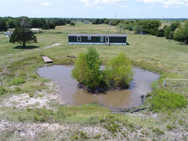 House for sale in Navarro, Texas