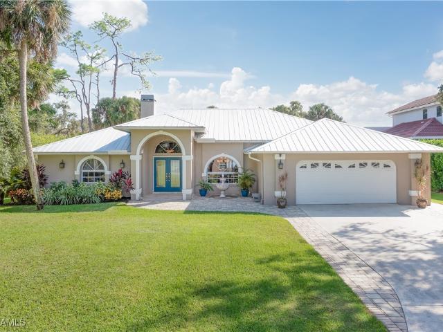 Property for sale in Alva, Florida