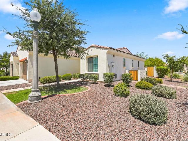 Townhouse for sale in Litchfield Park, Arizona