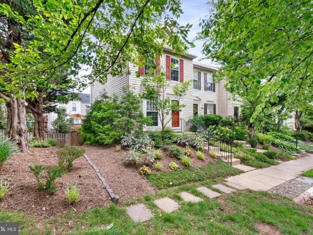 Townhouse for sale in Virginia