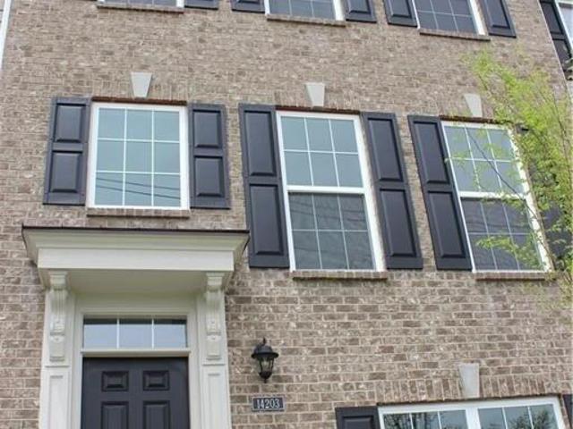 Townhouse for rent in Carmel
