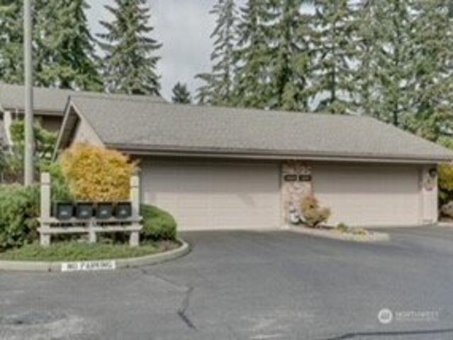 Townhouse for sale in Bellevue, Washington