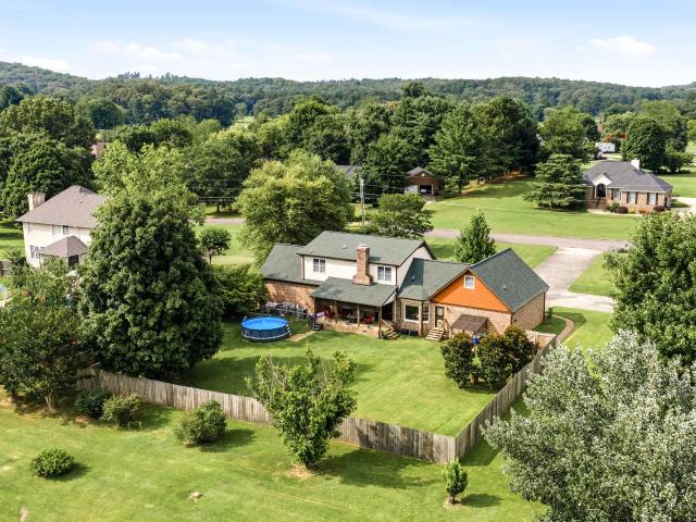 House for sale in Flat Rock, Alabama