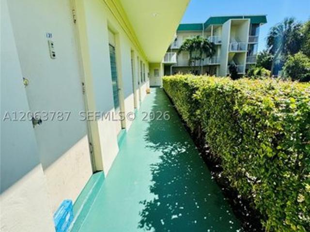 Condo for sale in Hallandale, Florida