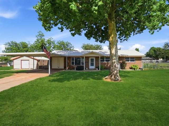 House for sale in Snyder, Oklahoma