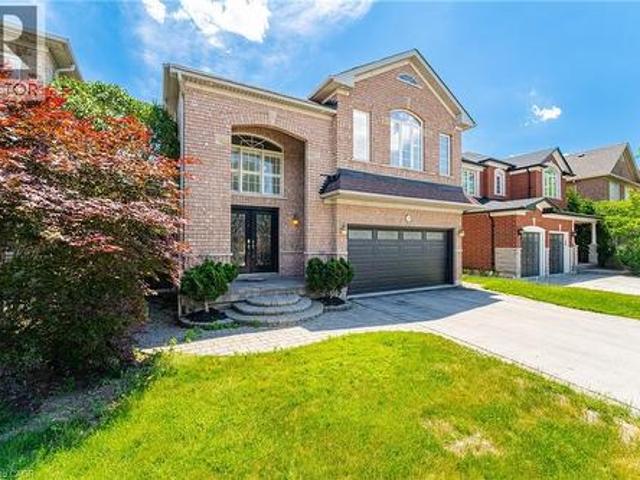 House for sale in Oakville, Ontario