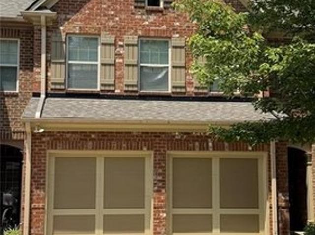 Townhouse for sale in Alpharetta, Georgia