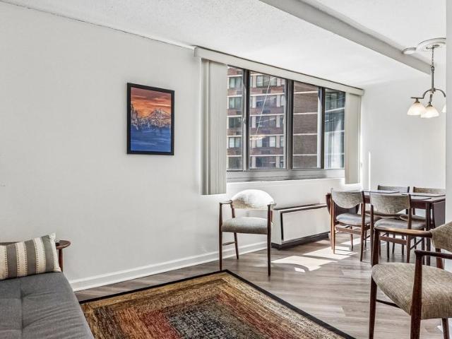 Condo for sale in Philadelphia, Pennsylvania