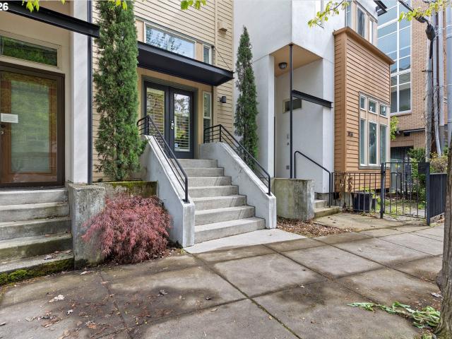 Townhouse for sale in Oregonia