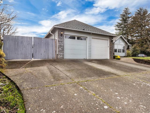 House for sale in Oregonia