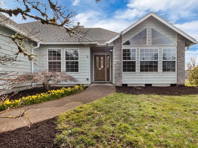 House for sale in Oregonia
