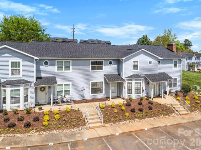 Condo for sale in Belmont, North Carolina