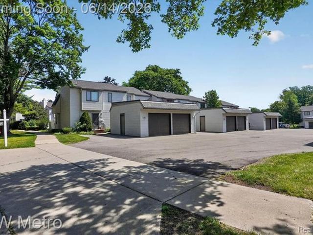 Townhouse for sale in Bailey, Michigan
