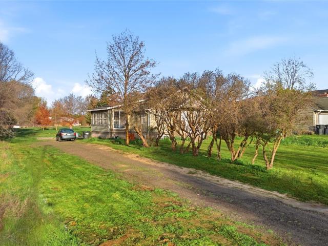 House for sale in College Place, Washington