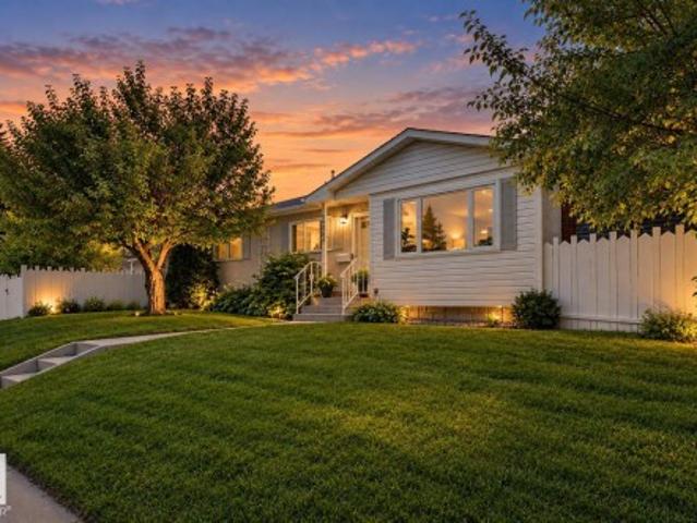 House for sale in Wedgewood, Alberta