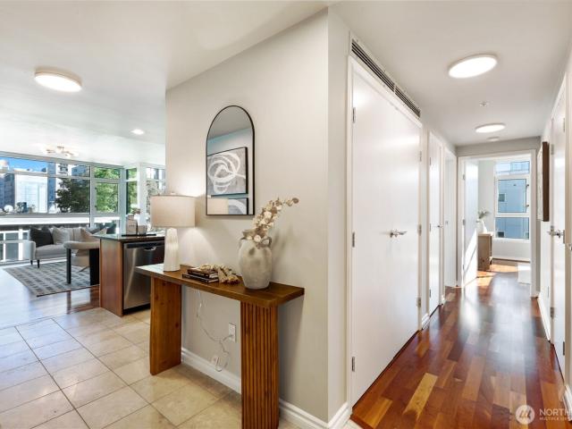 Condo for sale in Seattle, Washington