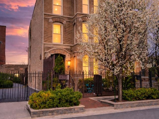 House for sale in Chicago Park, Illinois
