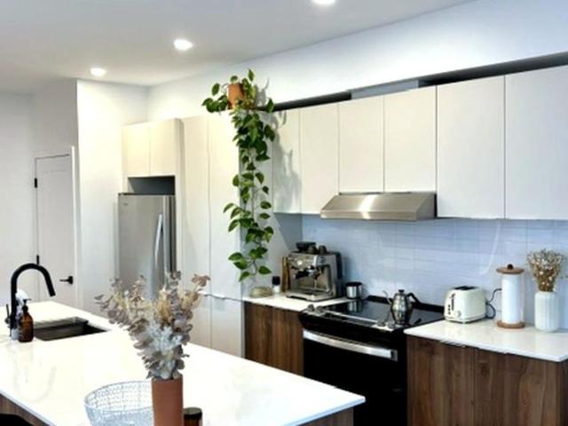 Apartment for rent in St. Leonard's, Quebec