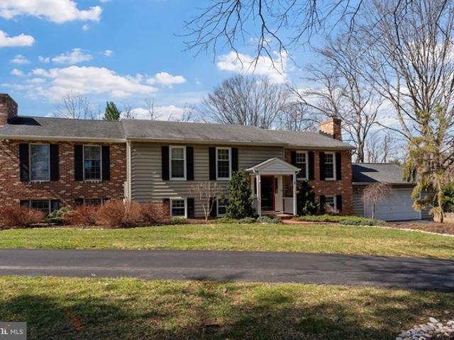 House for sale in Phoenix, Maryland