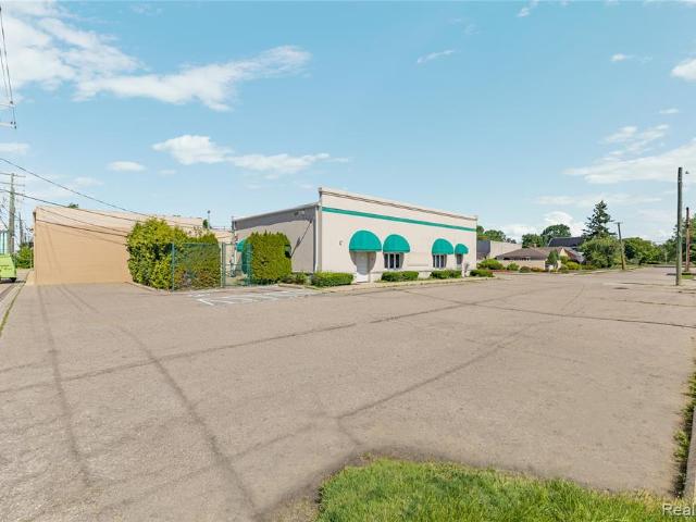 Commercial for sale in Berkley, Michigan