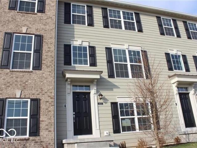 Townhouse for rent in Carmel