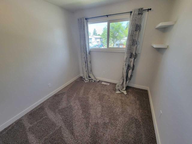 Apartment for rent in Wedgewood, Alberta