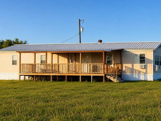 House for sale in Taylor, Texas