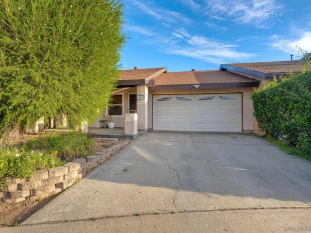Condo for sale in Poway, California