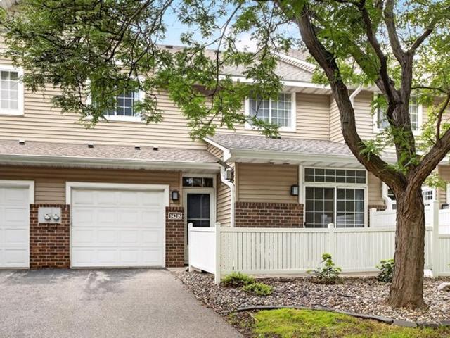 Townhouse for sale in Burnsville, Minnesota