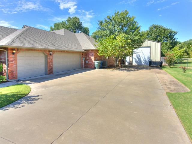 House for sale in Edmond, Oklahoma