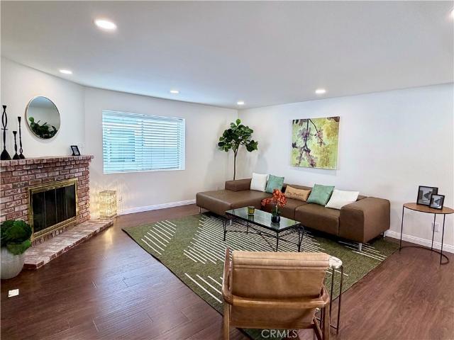 Townhouse for sale in East Manhattan Beach, Manhattan Beach