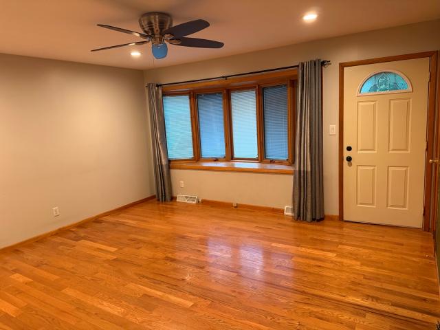 House for sale in Peru, Illinois