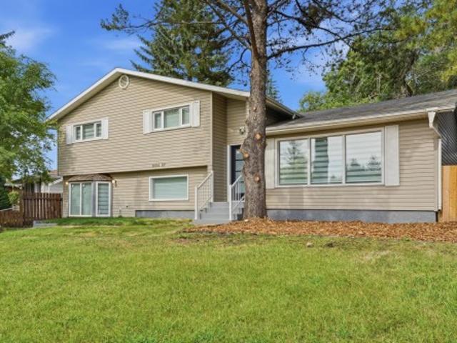 House for sale in Wedgewood, Alberta