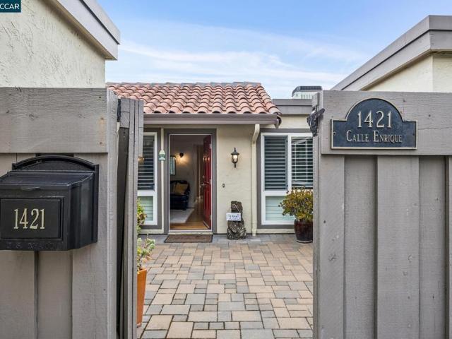 Townhouse for sale in Pleasanton, California