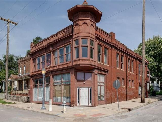 House for sale in Buchanan, Missouri