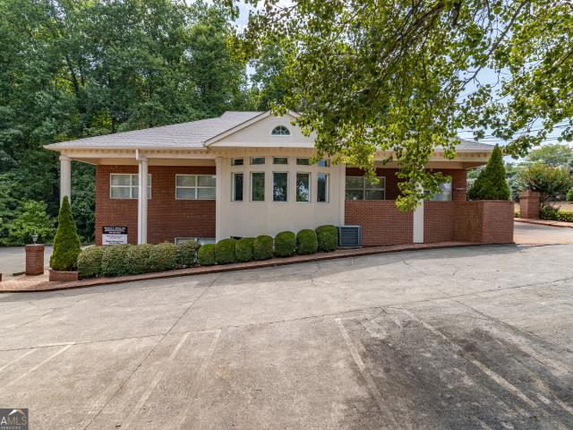 Commercial for sale in Dalton, Georgia
