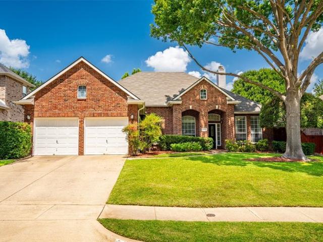 House for sale in Denton, Texas